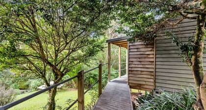 Cabin in Bush Setting, Central Whangārei + Netflix