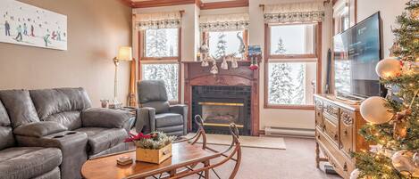 Flachbildfernseher, Kamin