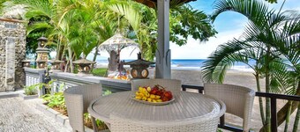 Villa Spice House Inn giù per le scale