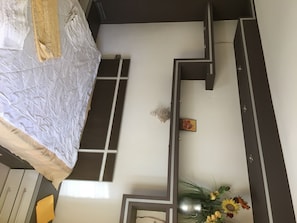 2 bedrooms