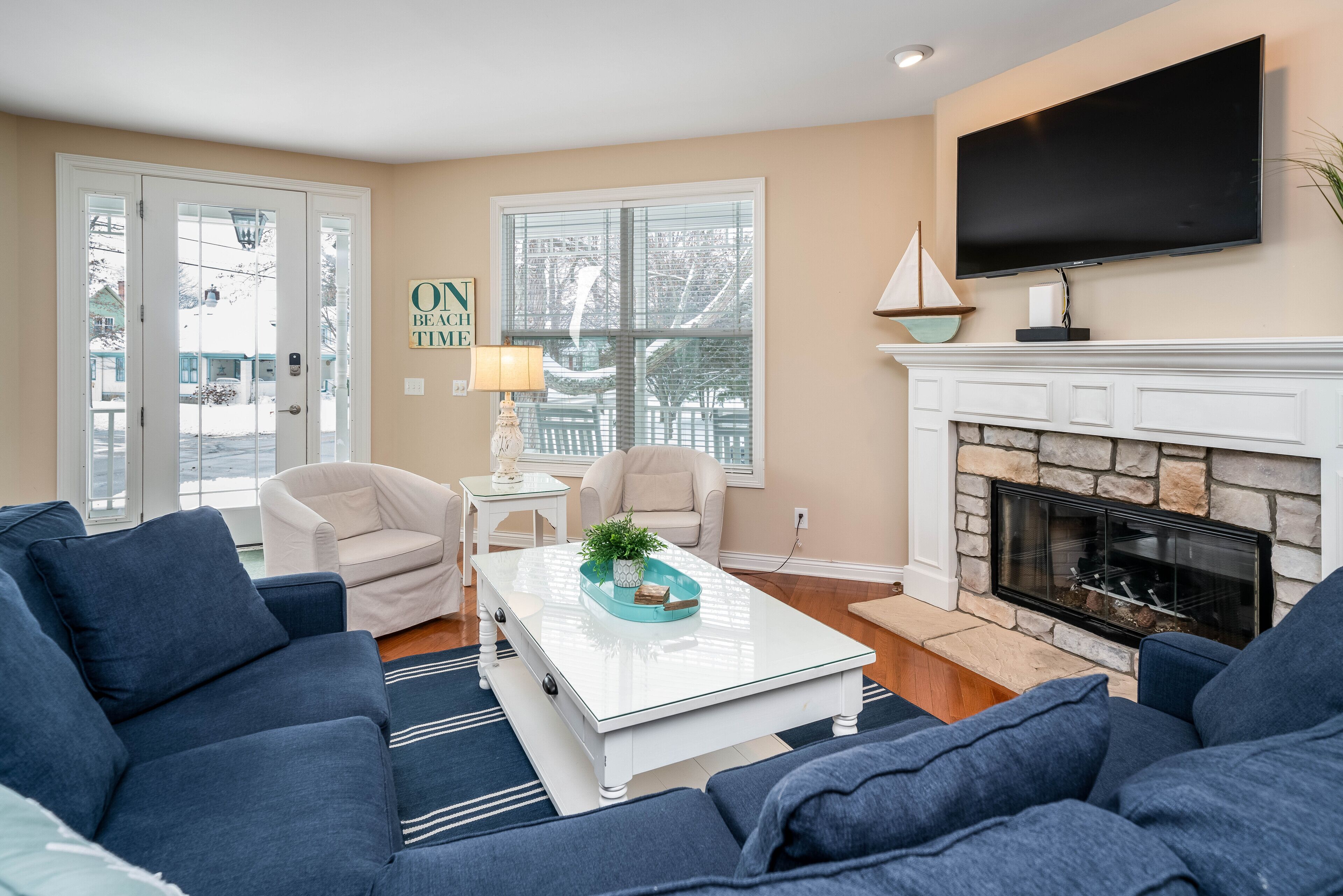 Large Beach Home w/2LRs, Wrap-Around Porch, Fire Pit, 2 Blocks to Beach/Downtown