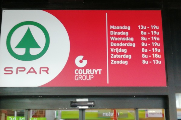 SPAR supermarket also open on sunday morning-Statiestraat 81-Zwijndrech