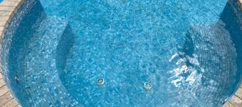 Villa toscana da 4 a 6 con piscina e campo da tennis vicino a Firenze