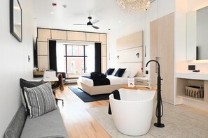 Luxury Room 1 | Premium bedding, minibar, blackout drapes, iron/ironing board