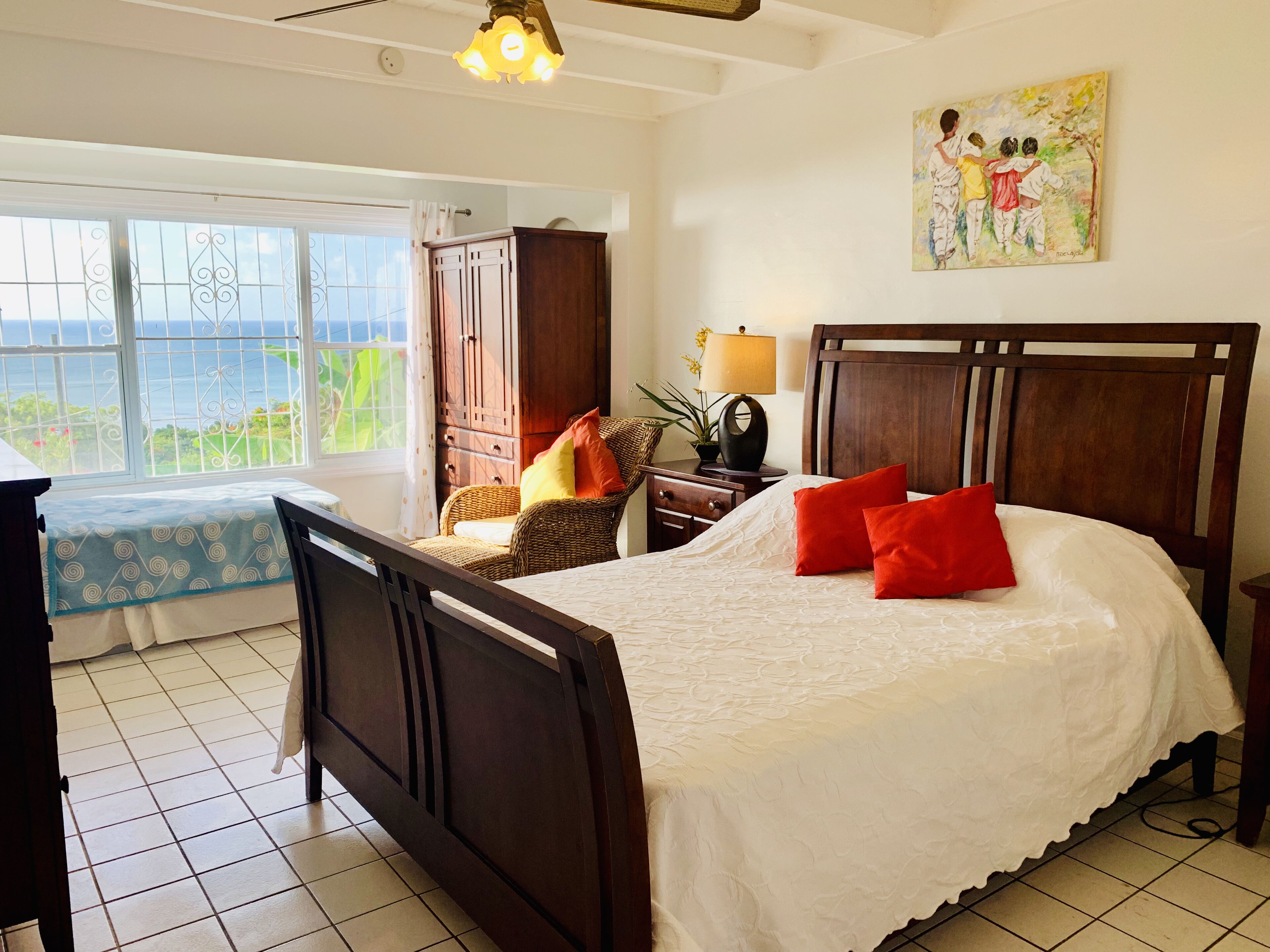 2 bedrooms, iron/ironing board, WiFi (free), bed sheets