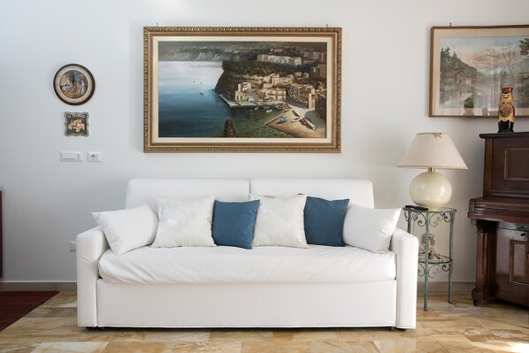 Smart TV, DVD player