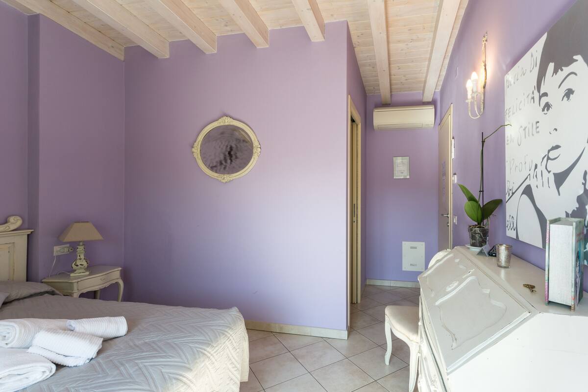 Double Room, Balcony | Premium bedding, down comforters, minibar, individually decorated