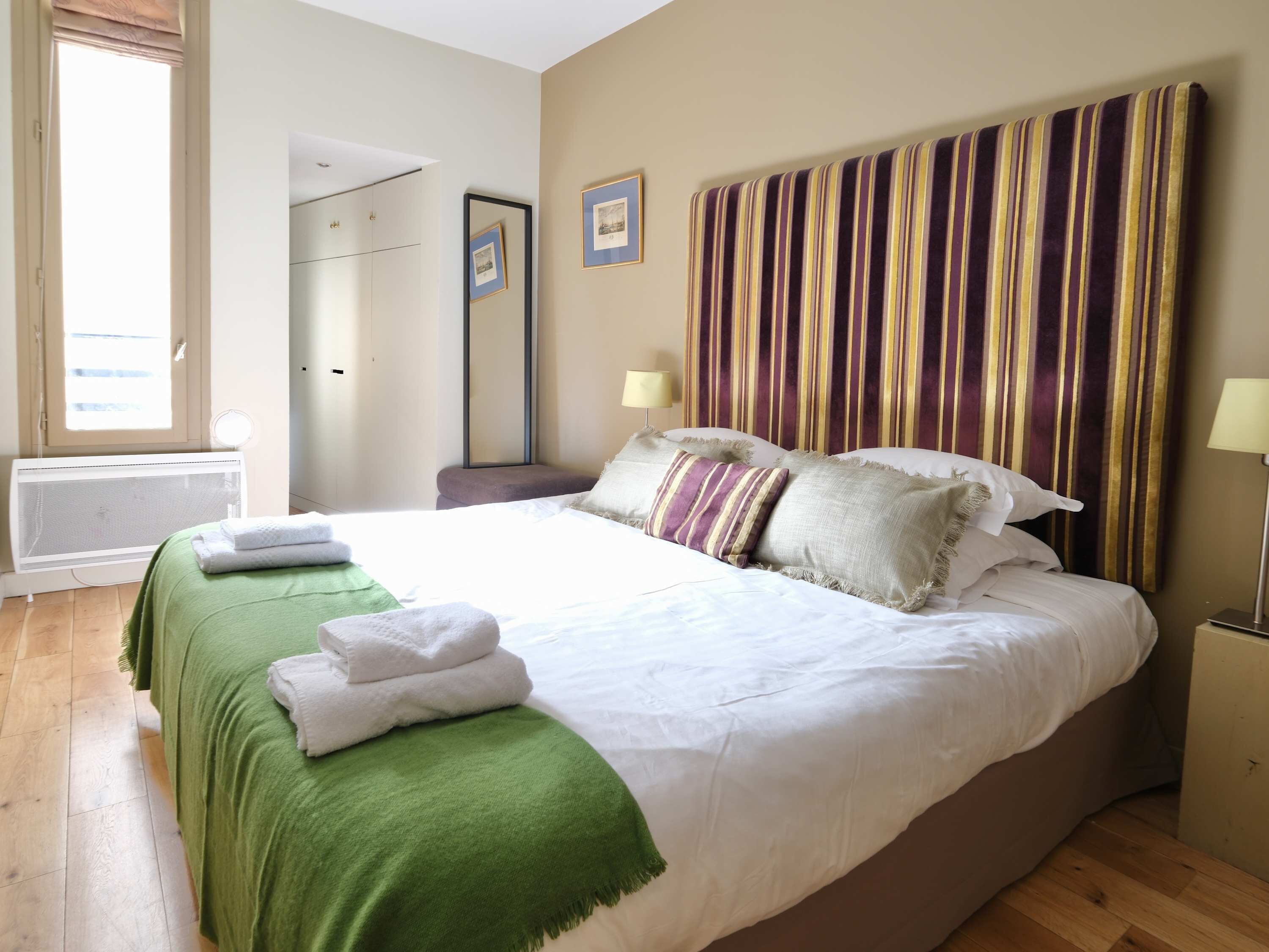 3 bedrooms, iron/ironing board, WiFi, bed sheets