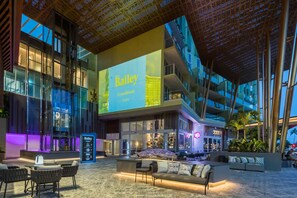 Lobby - Crystalbrook Bailey (Cairns)