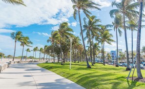 Beach nearby, sun loungers, beach umbrellas, beach towels