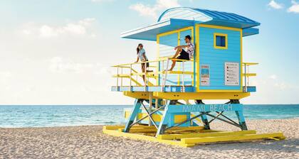 Baybreeze Apartments by Lowkl