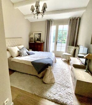 3 間睡房、熨斗/熨衫板、免費 Wi-Fi、床單