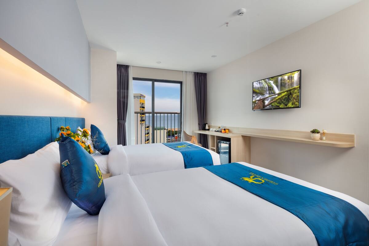 Suite, Balcony, Sea View