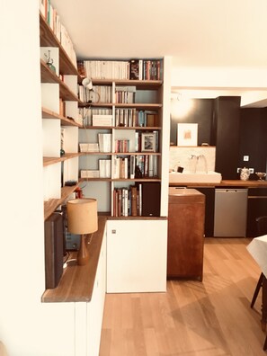 Interior - Elegant and cosy flat near Montmartre -Goutte d'or (Paris)