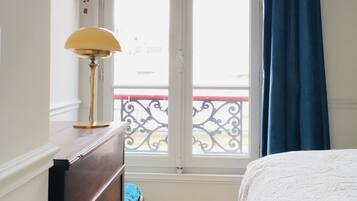 2 chambres, fer et planche à repasser, Wi-Fi gratuit, draps fournis