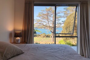 Casa de lujo, 4 habitaciones, vista al océano | Decoración personalizada, muebles diferentes y escritorio 