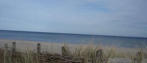 In Strandnähe, Liegestühle