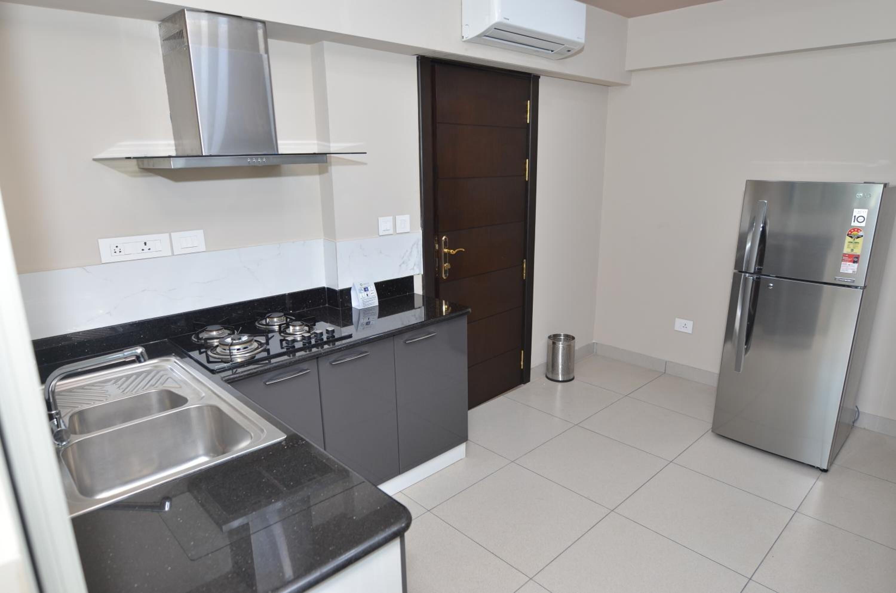 oven, stovetop, dishwasher, rice cooker