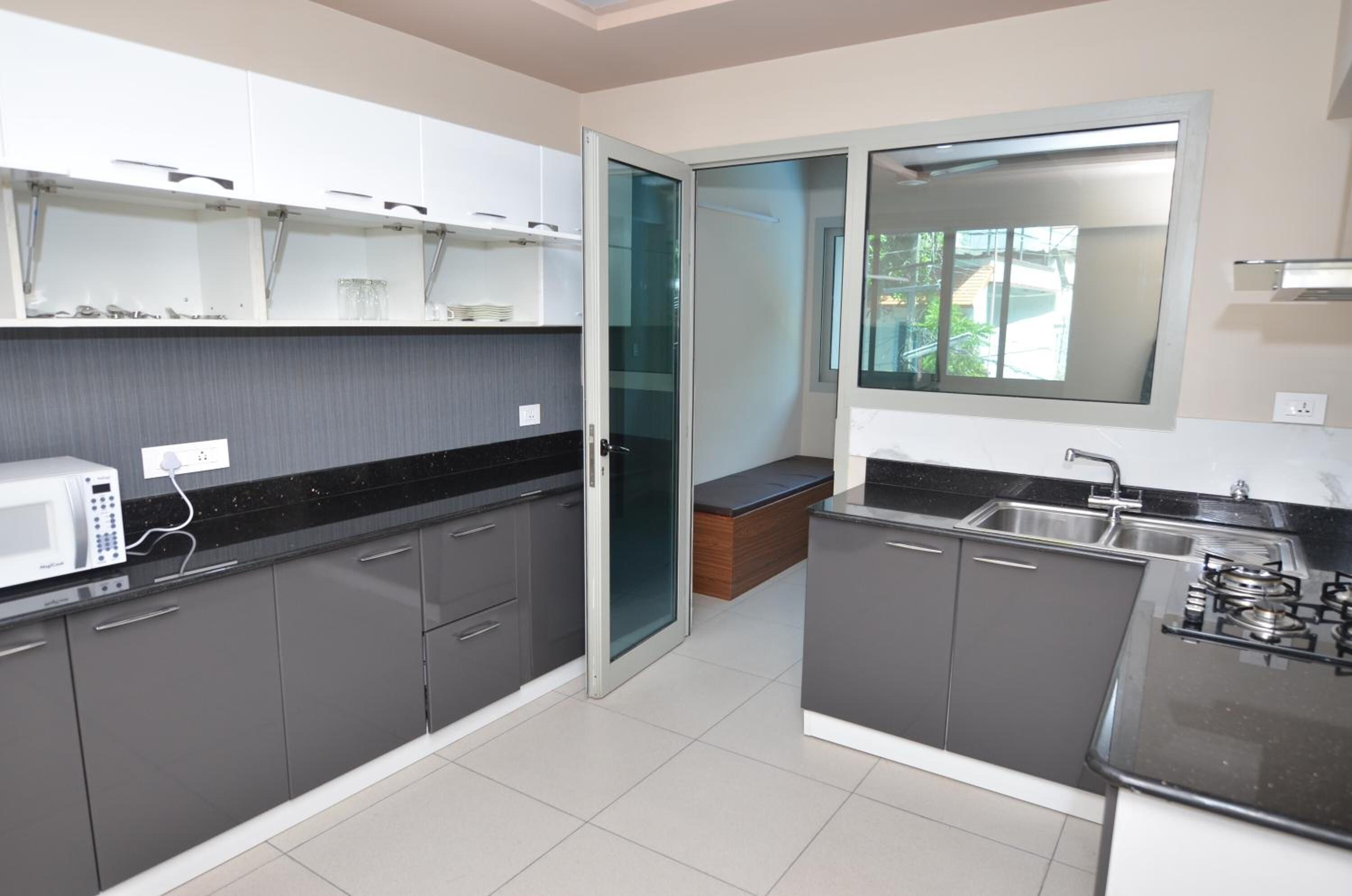 oven, stovetop, dishwasher, rice cooker