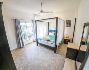 2 bilik tidur, peti besi dalam bilik, Wi-fi percuma, cadar katil 