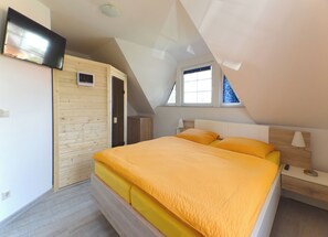 2 chambres, lit parapluie