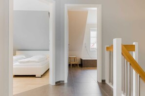 3 camere, culla da viaggio, Wi-Fi, lenzuola