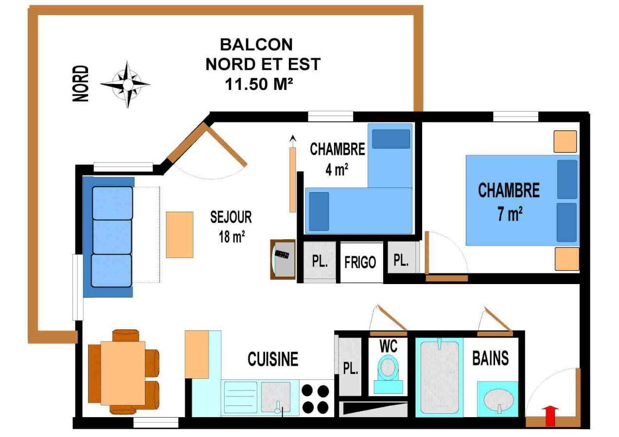 Grundriss eines Hotels mit Balkon, zwei Schlafzimmern, einem Wohnzimmer, einer Küche, einem Essbereich und einem Badezimmer.