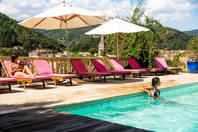 Gran residencia del siglo XIX con piscina en Vals les Bains - Ardeche