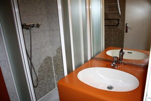 Dusche