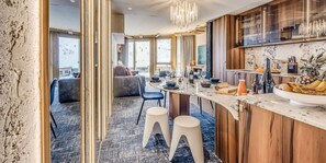 Interior - 10m from resort center, 1st floor, view open, tv, ski locker, 62m², Tignes (Tignes)