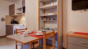 Uklassifisert bilde, 5 av 15, knapp