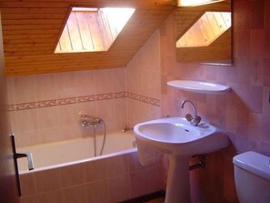 Bathtub