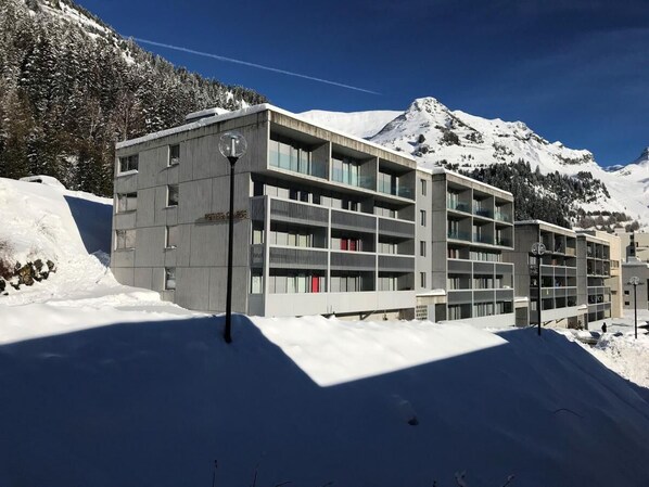 Exterior - 350m from ski lifts, 2nd floor, view mountain, tv, 30m², Flaine (Flaine)