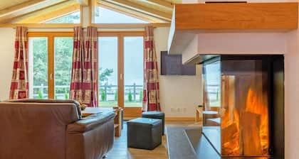 Chalet, sauna, terrasse, balcon, cheminĂ©e ou poĂȘle Ă bois, parking, tĂ©lĂ©vision, 155mÂČ, La Tzoumaz