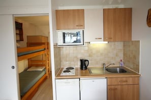 Kühlschrank, Ofen, Geschirrspüler