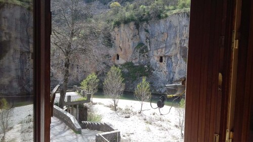 Gîte Panoramix joen varrella