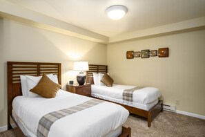 2 habitaciones, wifi gratis y ropa de cama 