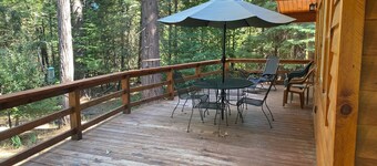 Belle cabane dans les bois