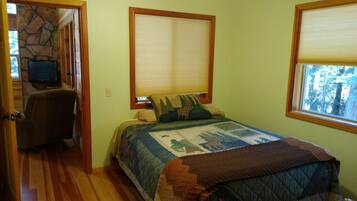 2 habitaciones, escritorio, cuna de viaje y wifi gratis