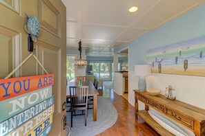 Dining - Golf View, Pool, Pickleball, Stocked kitchen - 52 Fairway Dunes (Isle Of Palms)