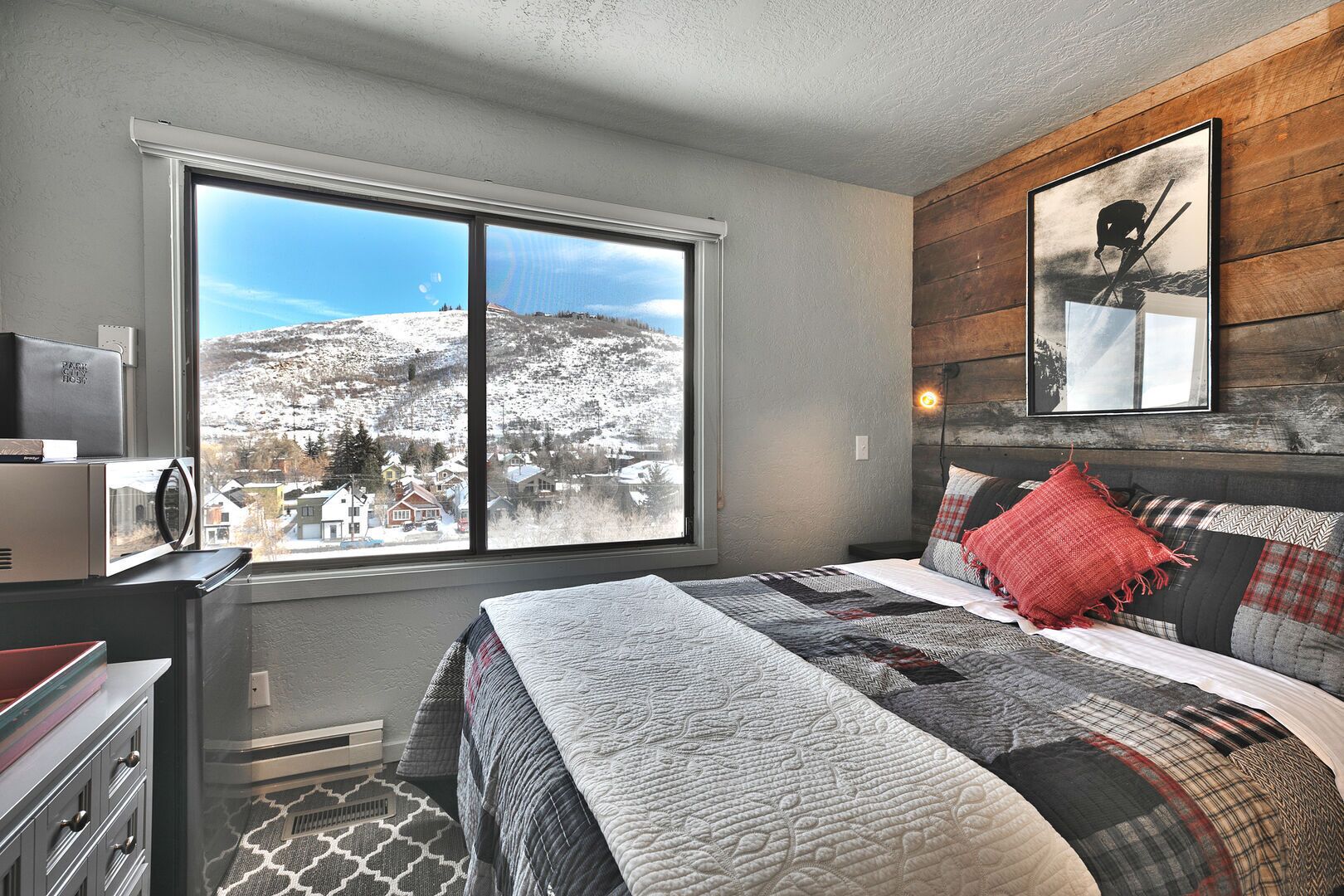 1 غرفة نوم وواي فاي وملاءات أسرّة