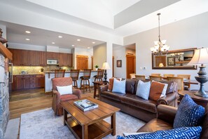 TV, fireplace, DVD player