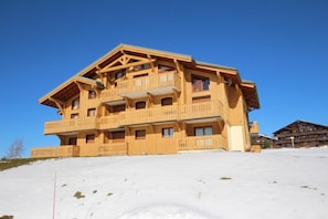 Exterior - 2nd floor, view ski slopes, tv, ski locker, 54m², Les Saisies (Les Saisies)