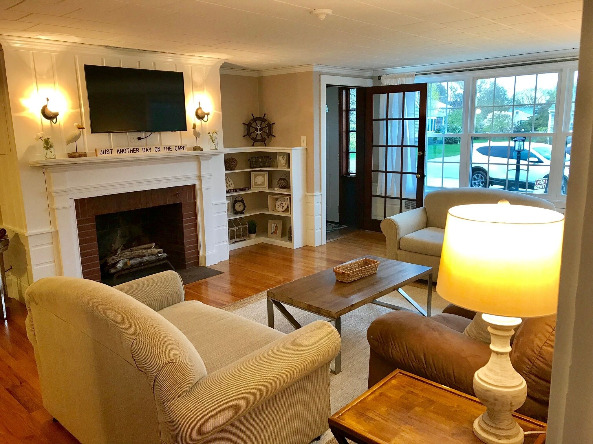 Land Side Living Room 4