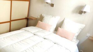 1 多间卧室、熨斗/熨衣板、旅行婴儿床、免费 WiFi