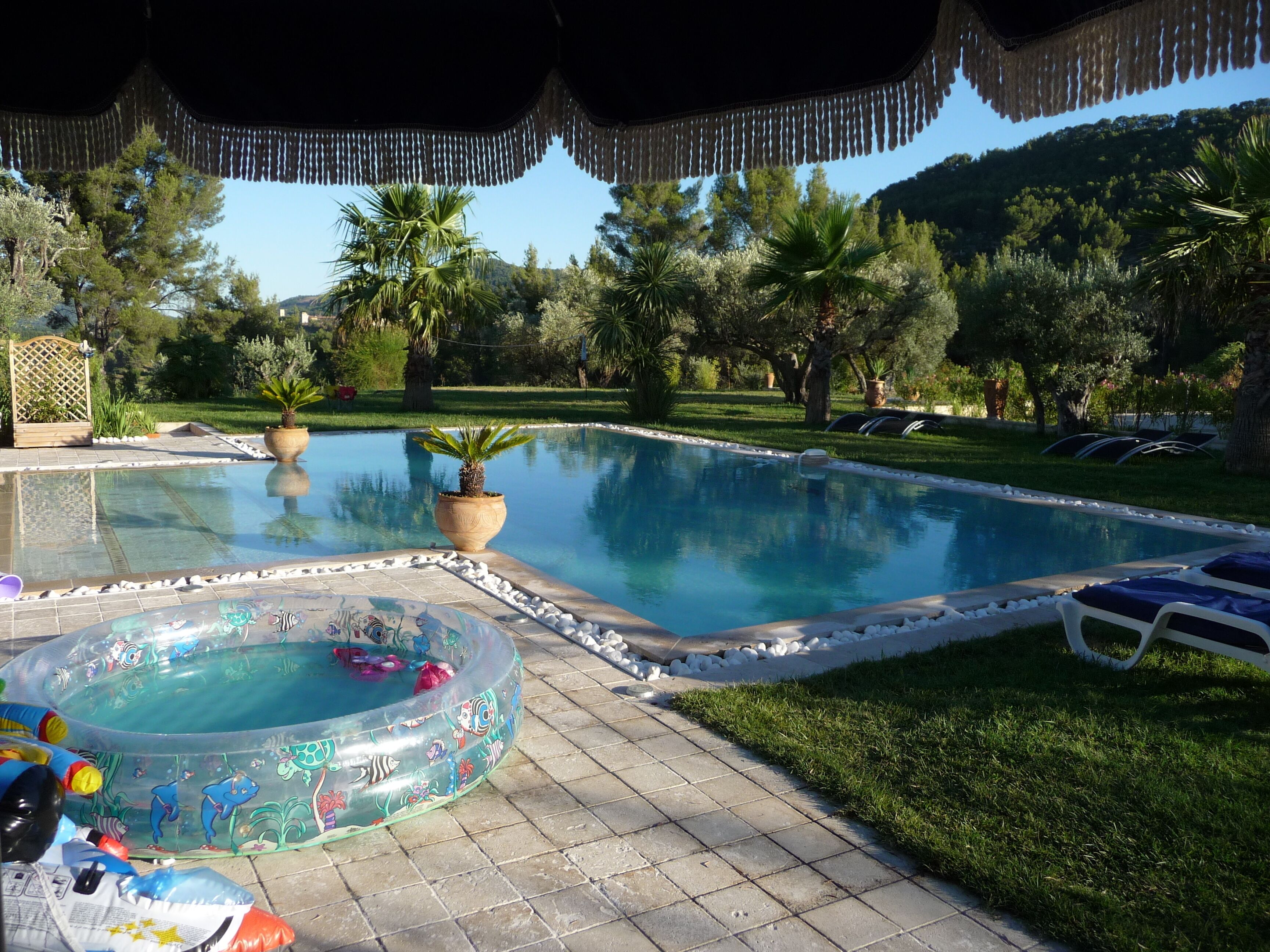 Piscine extérieure, piscine chauffée