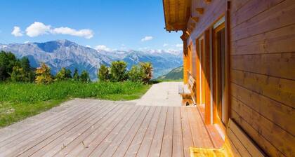 Chalet, pied des pistes de ski, remise en forme, sauna, terrasse, cheminĂ©e ou poĂȘle Ă bois, parking