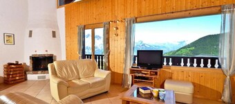 Chalet, 150m du centre station, sauna, terrasse, balcon, cheminĂ©e ou poĂȘle Ă bois, parking
