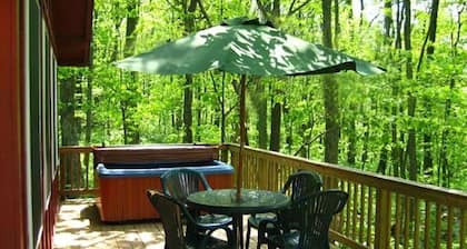 Bedrooms 2, Bathrooms 1, Sleeps 4