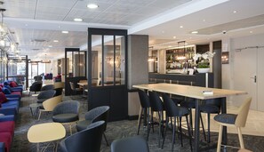Coin salon dans le hall